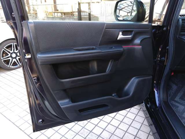 ホンダ ステップワゴン 66