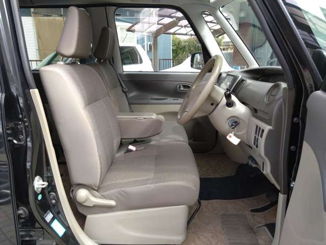 ダイハツ タント 7