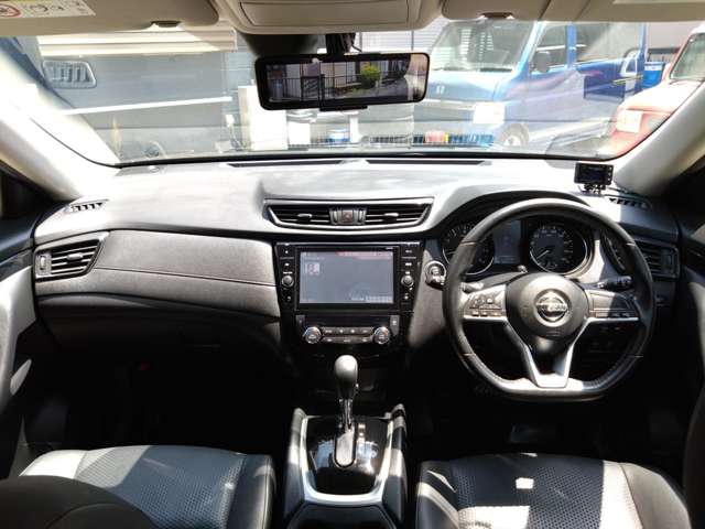 日産 エクストレイル 6